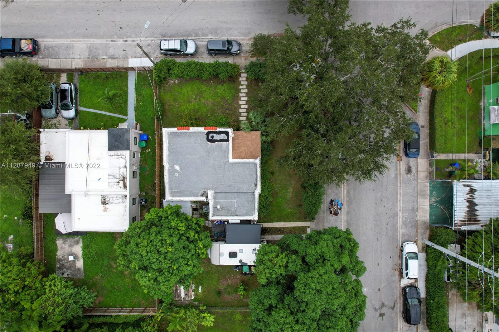 5600 NW 11th AVE