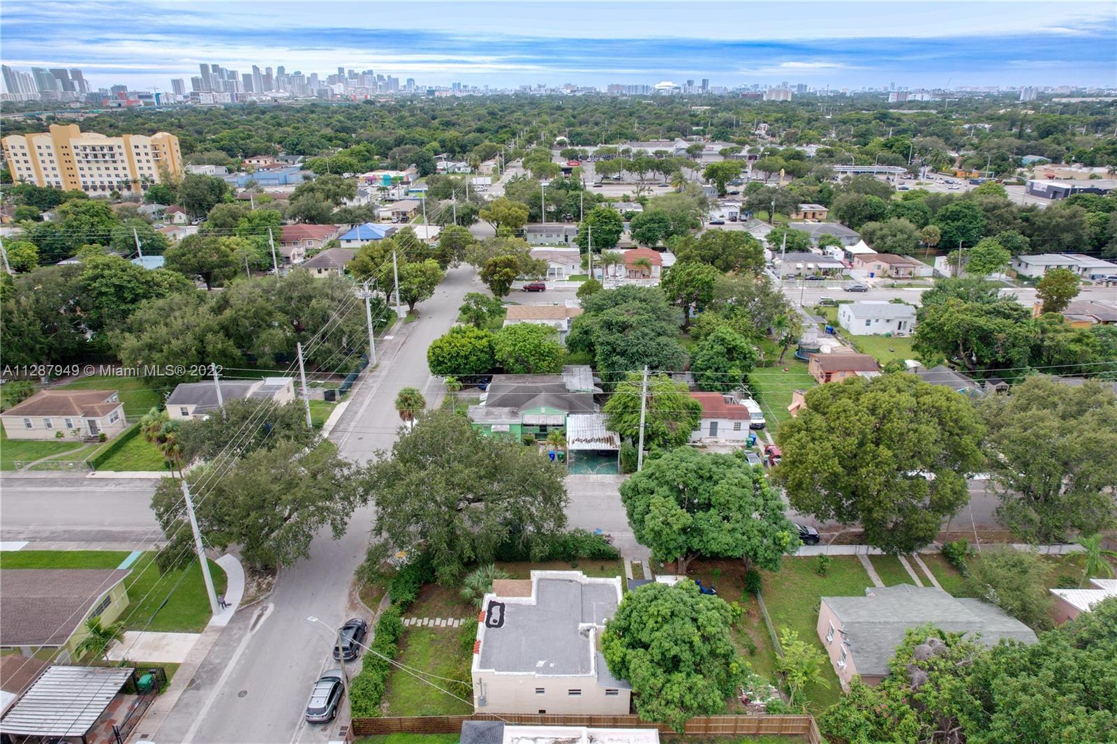 5600 NW 11th AVE
