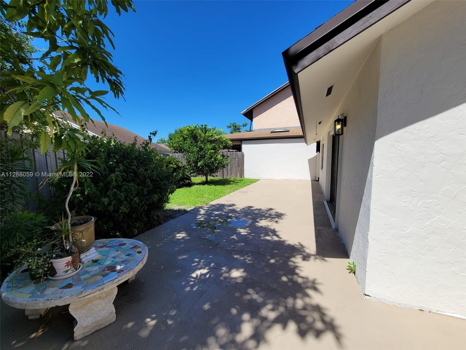 7106 SW 103rd Pl