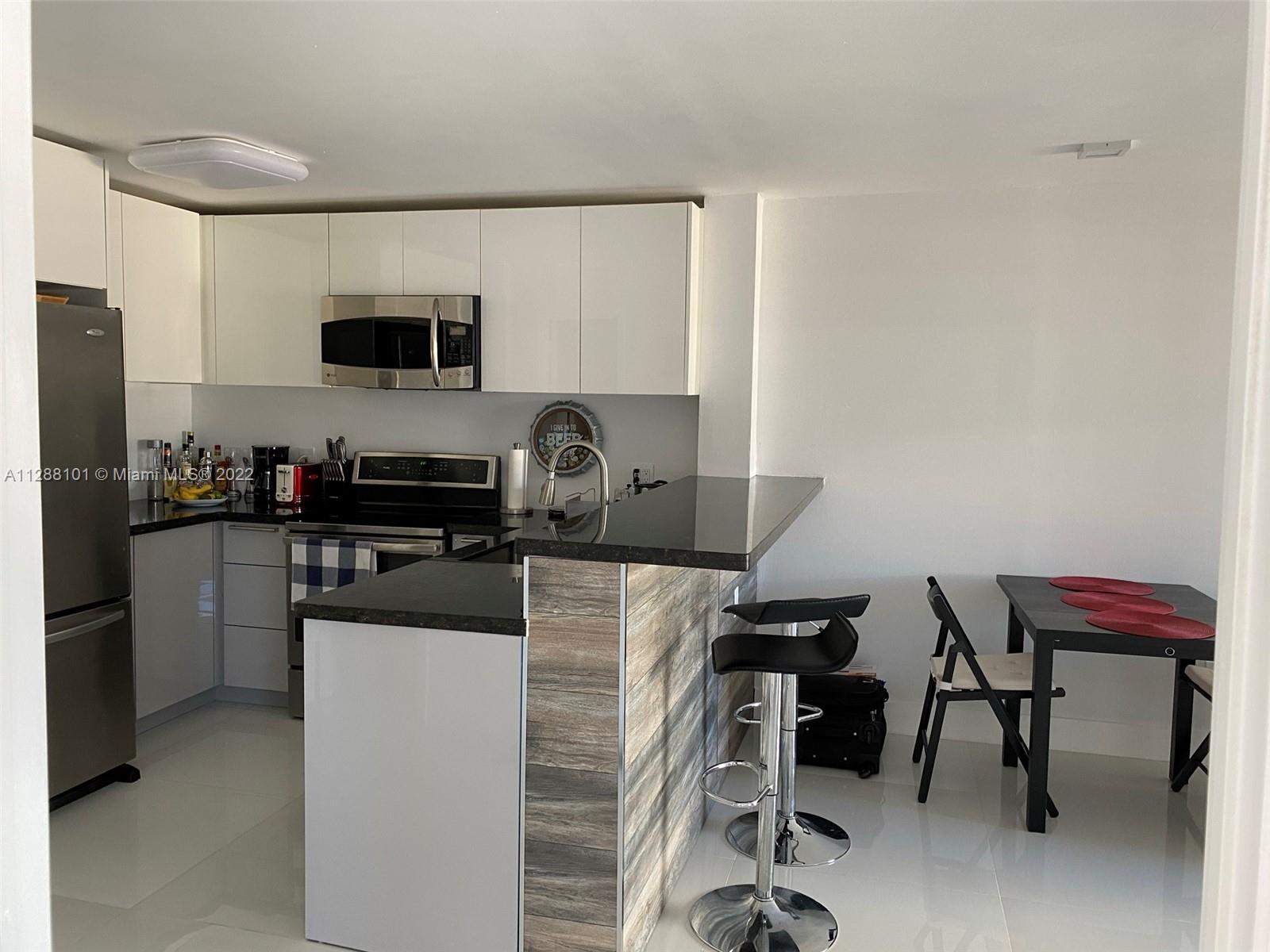 6545 Indian Creek Dr Unit: 306