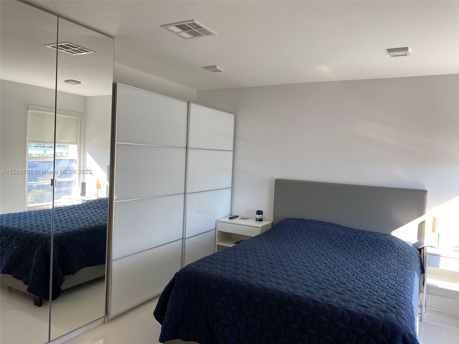 6545 Indian Creek Dr Unit: 306