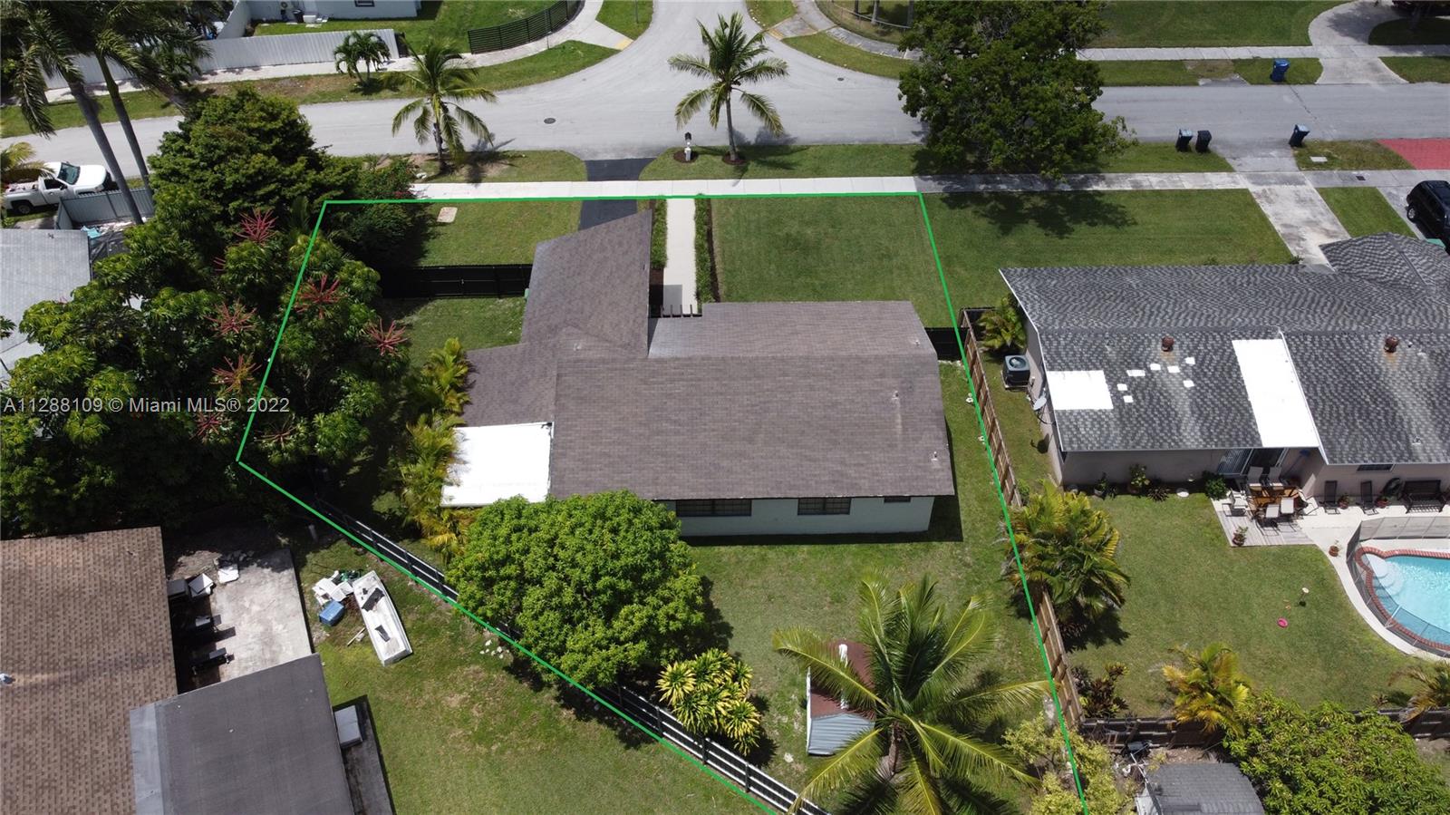 16341 SW 104th Ave