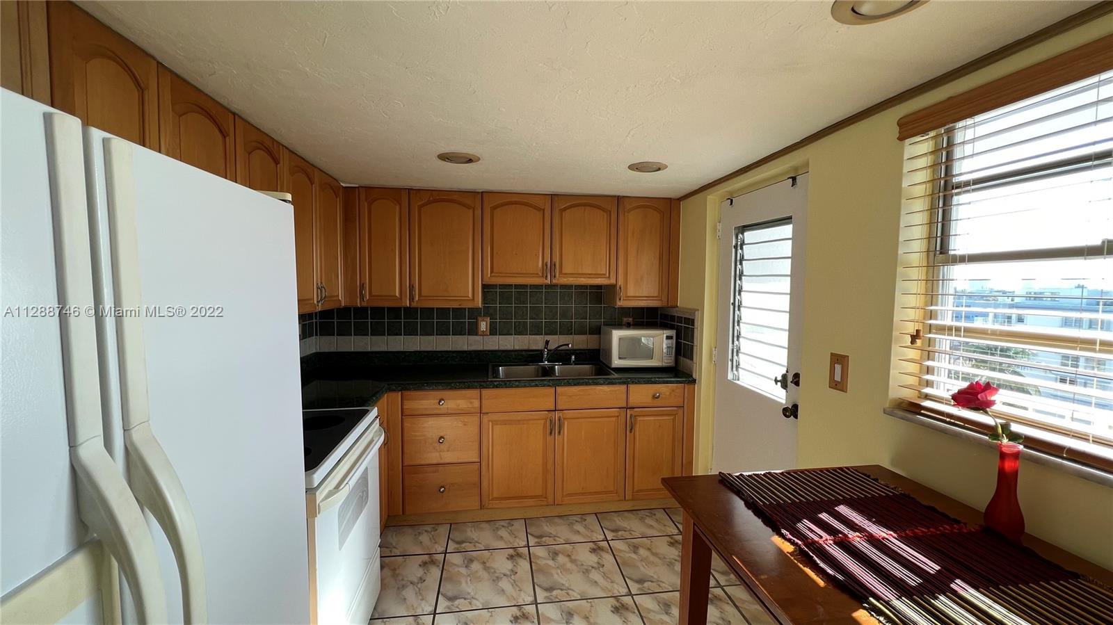 7850 Byron Ave Unit: 704