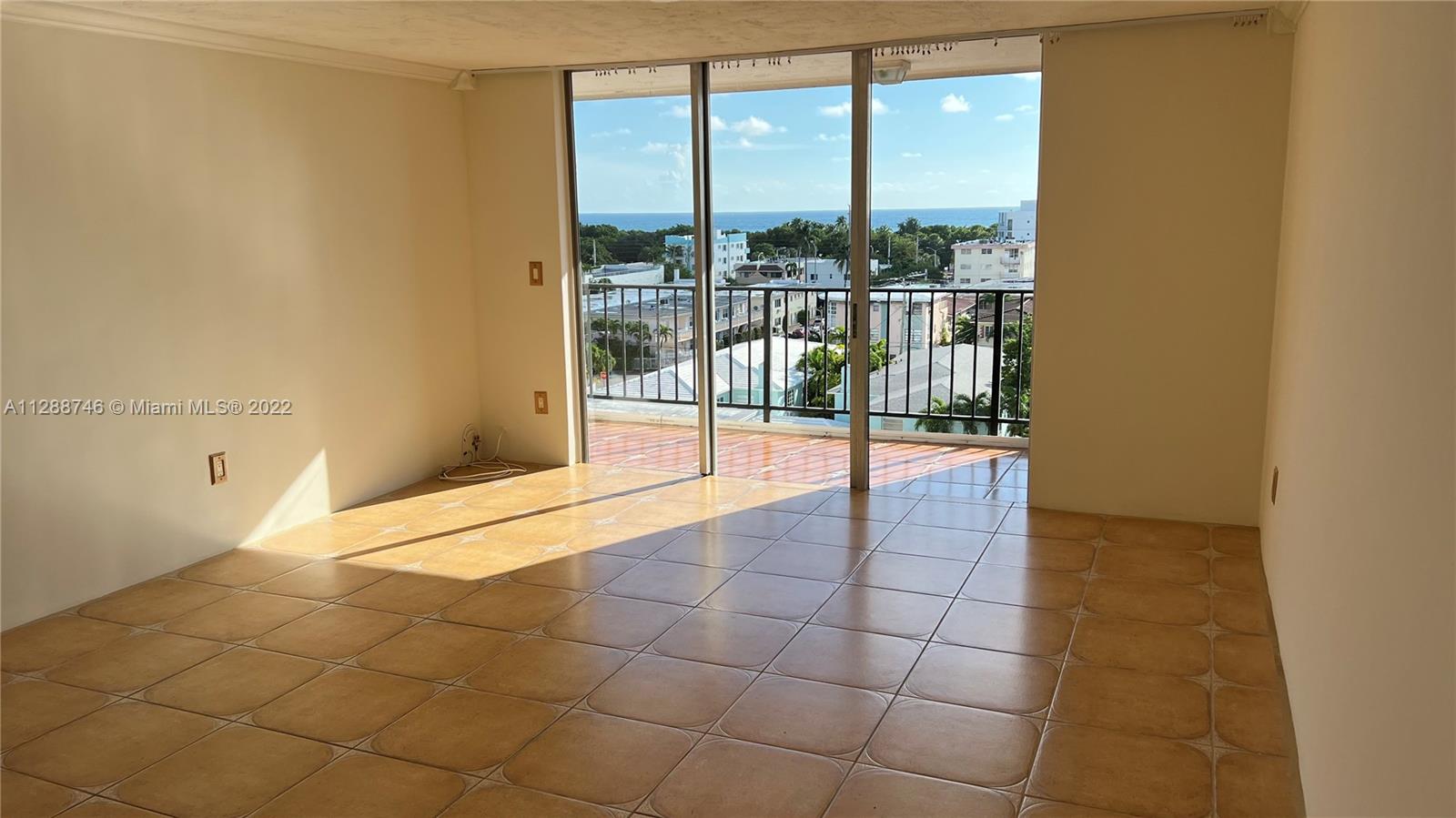 7850 Byron Ave Unit: 704