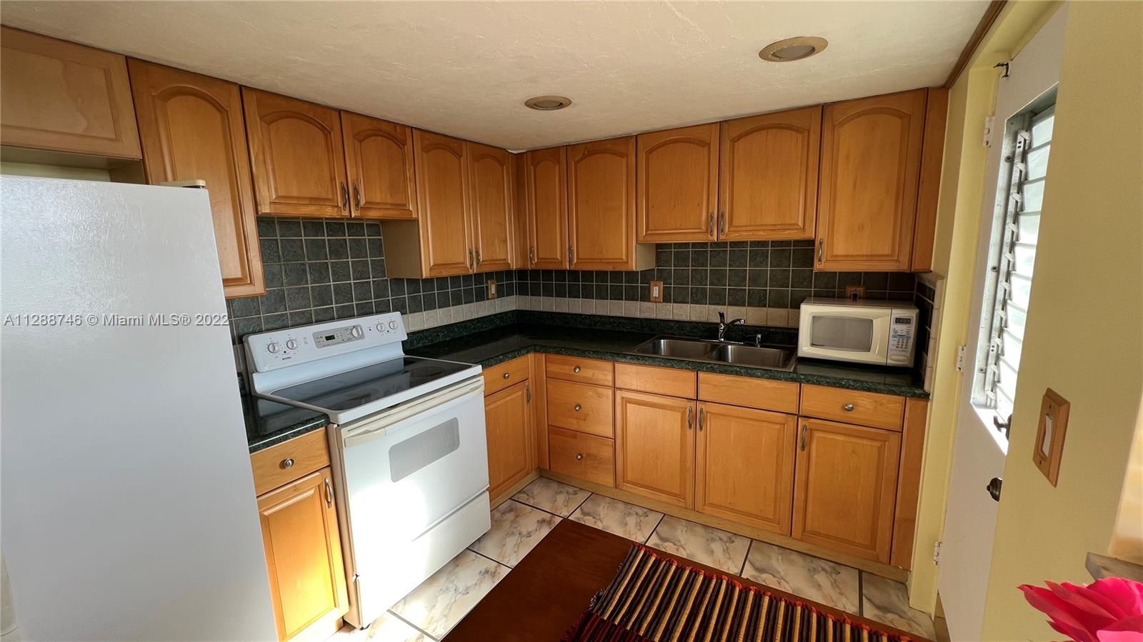 7850 Byron Ave Unit: 704