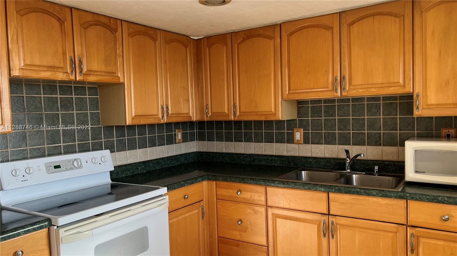 7850 Byron Ave Unit: 704