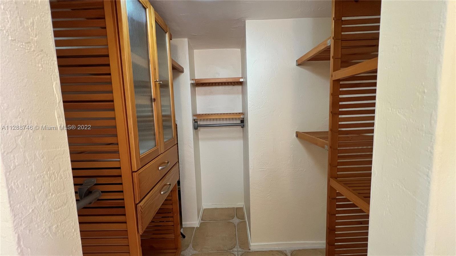 7850 Byron Ave Unit: 704