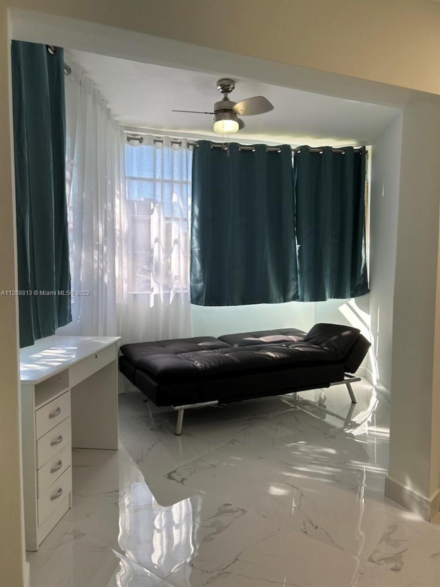 18706 NE 18th Av Unit: 206