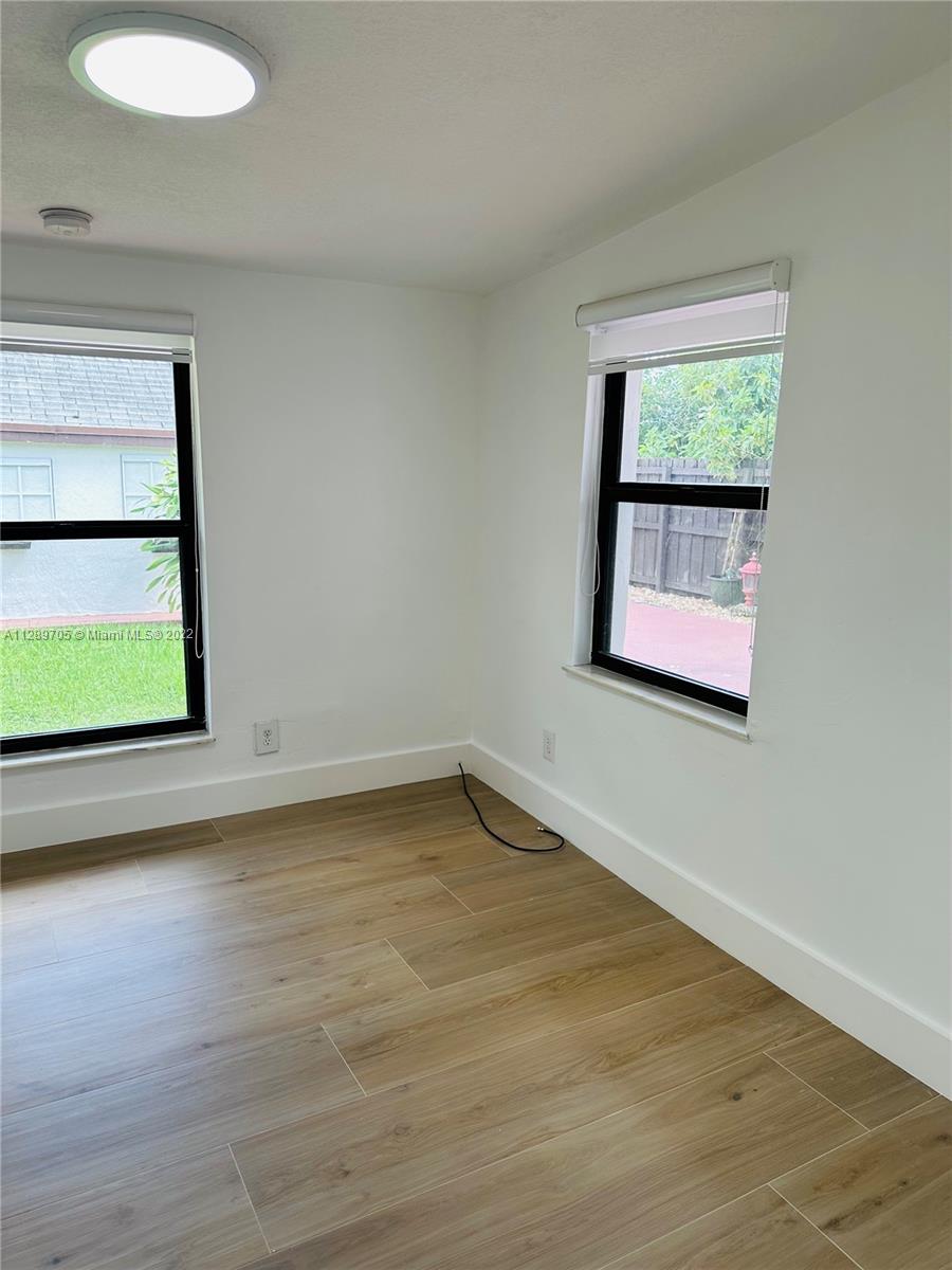 4101 SW 102nd Ave Unit: 1