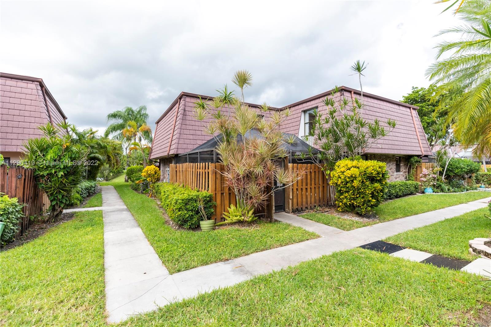 7595 W Courtyard Run W Unit: 7595