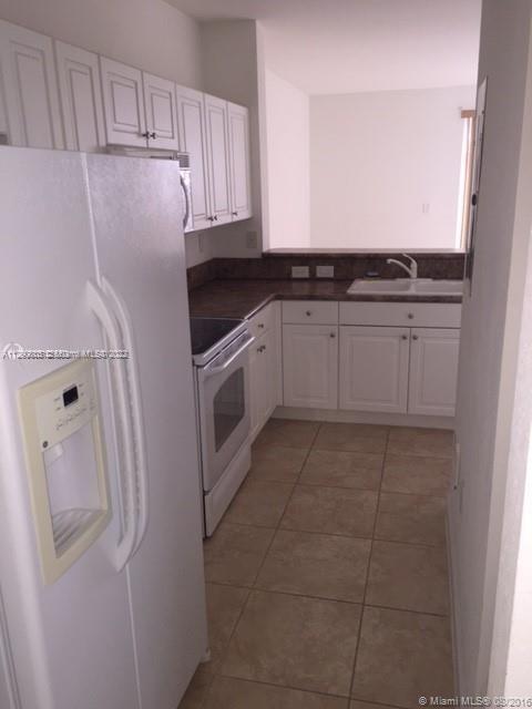 2932 SE 2nd Dr Unit: 13