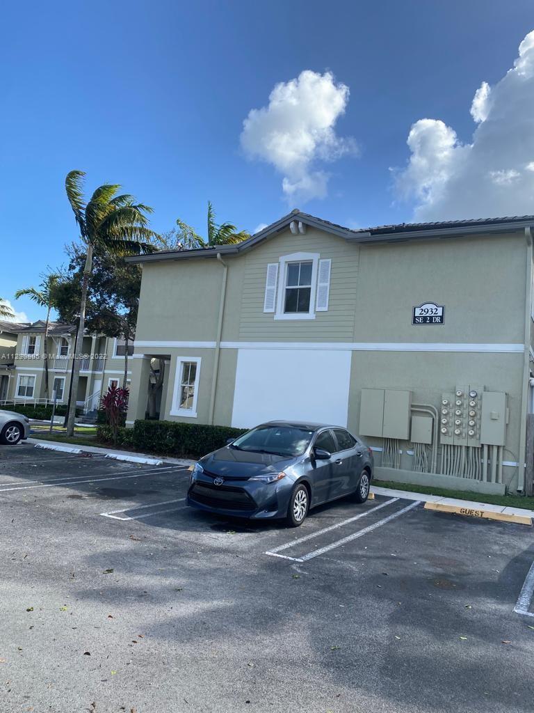 2932 SE 2nd Dr Unit: 13