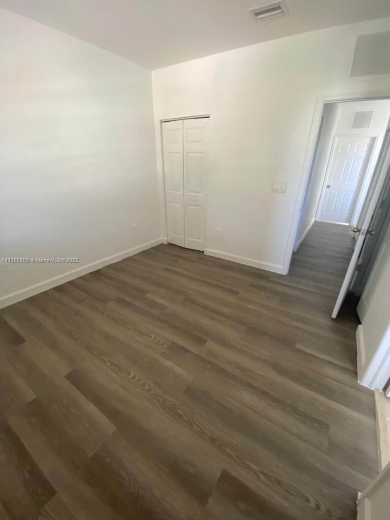 2932 SE 2nd Dr Unit: 13