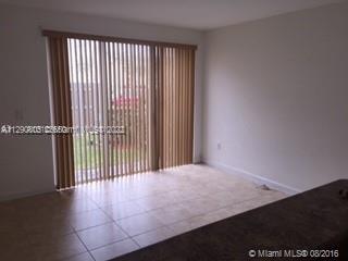 2932 SE 2nd Dr Unit: 13