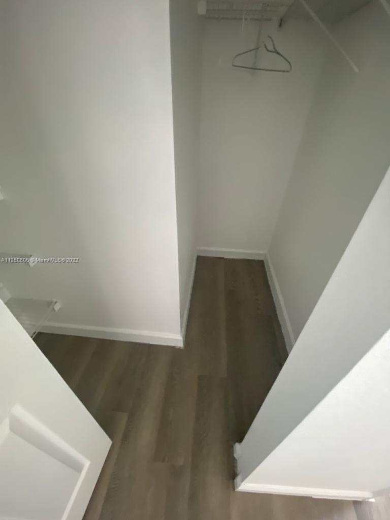 2932 SE 2nd Dr Unit: 13