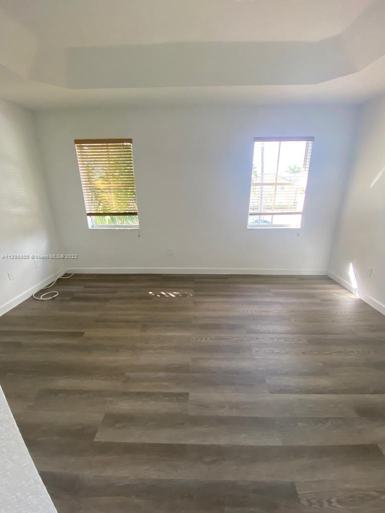 2932 SE 2nd Dr Unit: 13