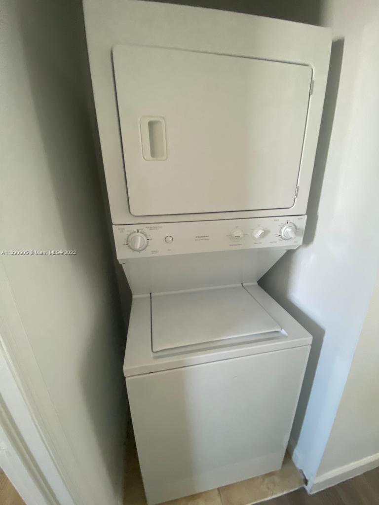 2932 SE 2nd Dr Unit: 13