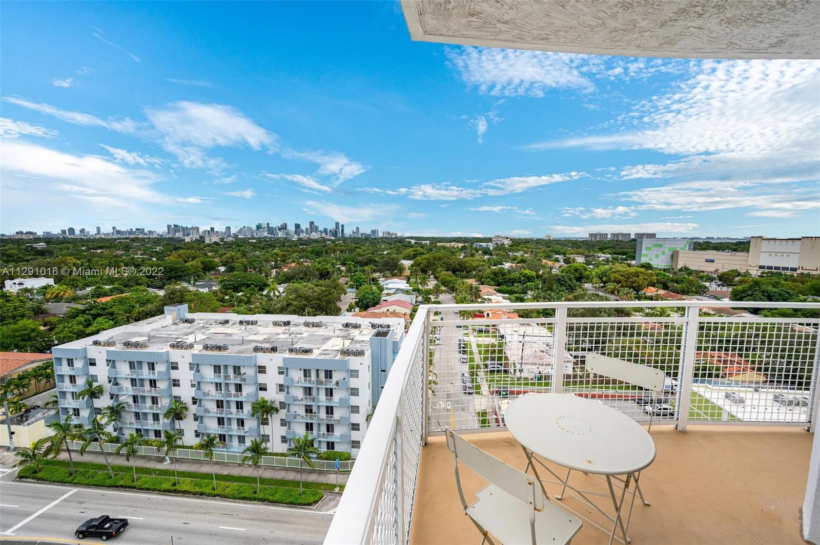 2600 SW 27th Ave Unit: 8
