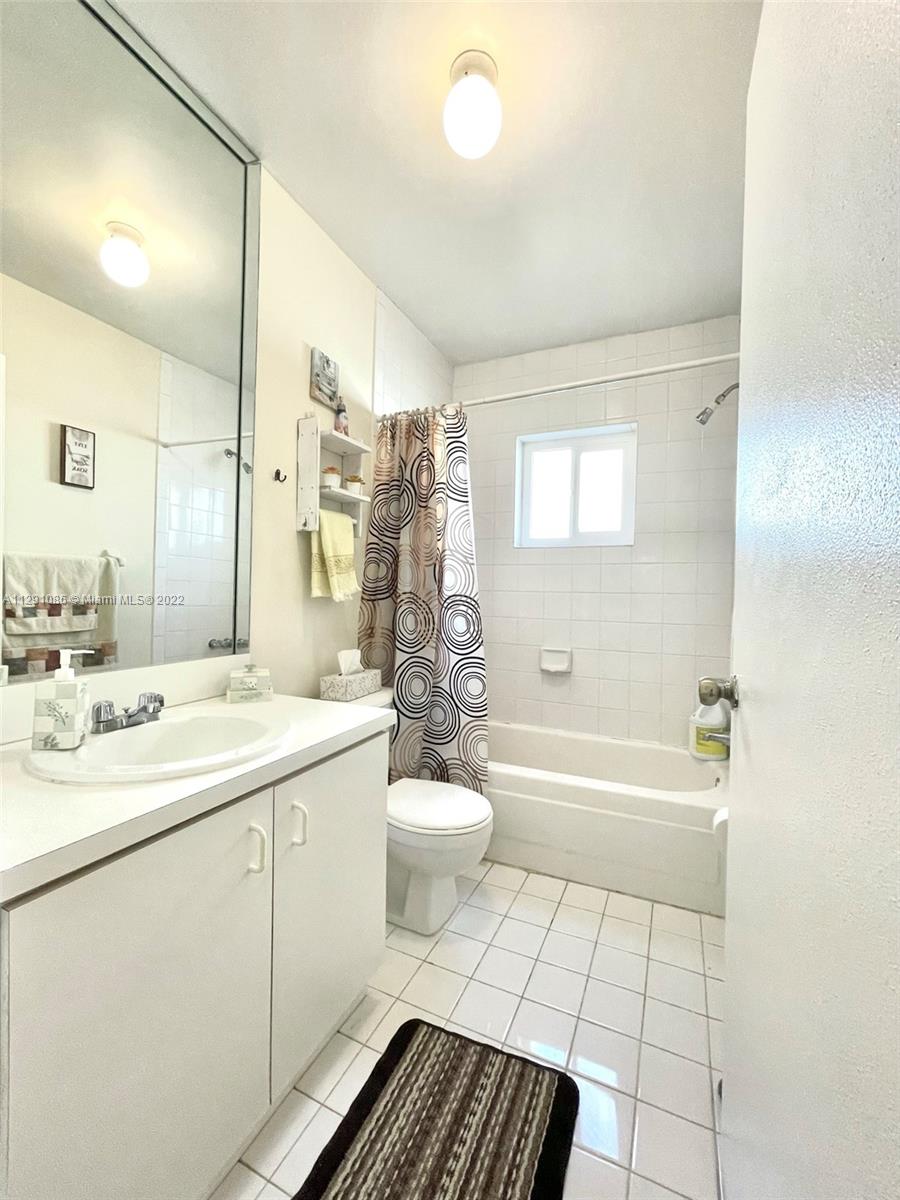 10371 SW 210th Ter