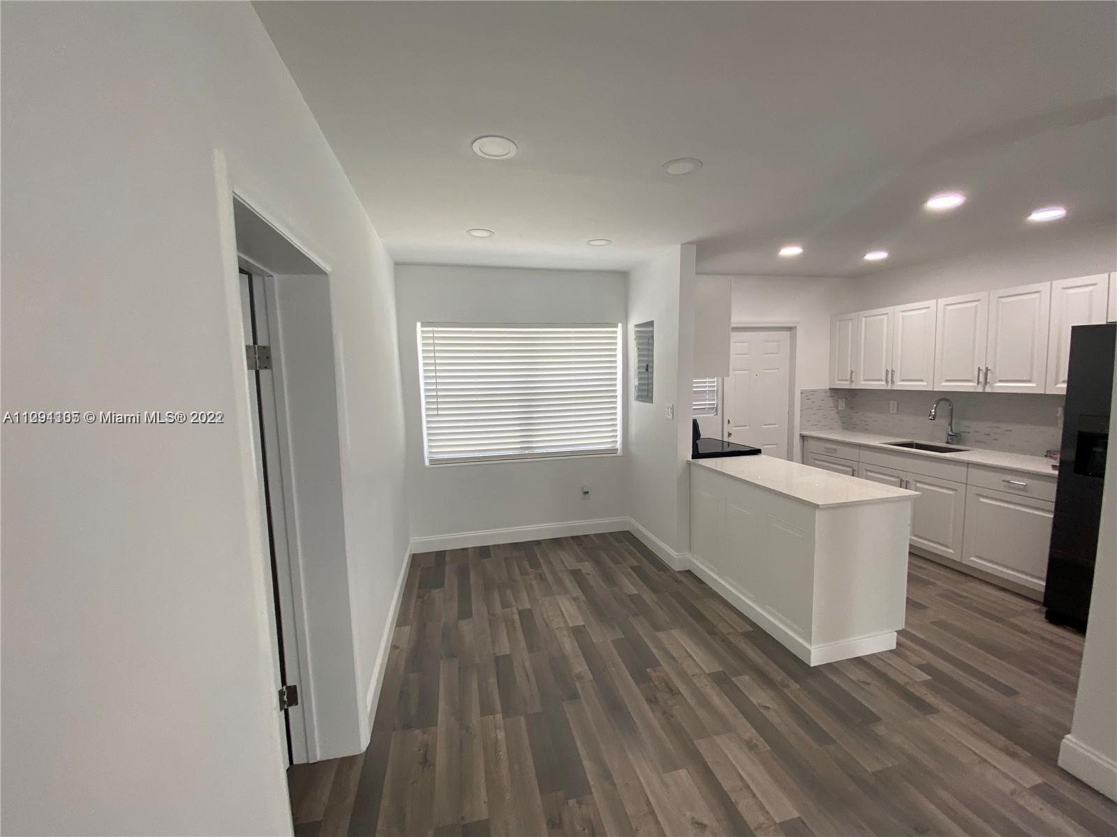 825 NW 127th St