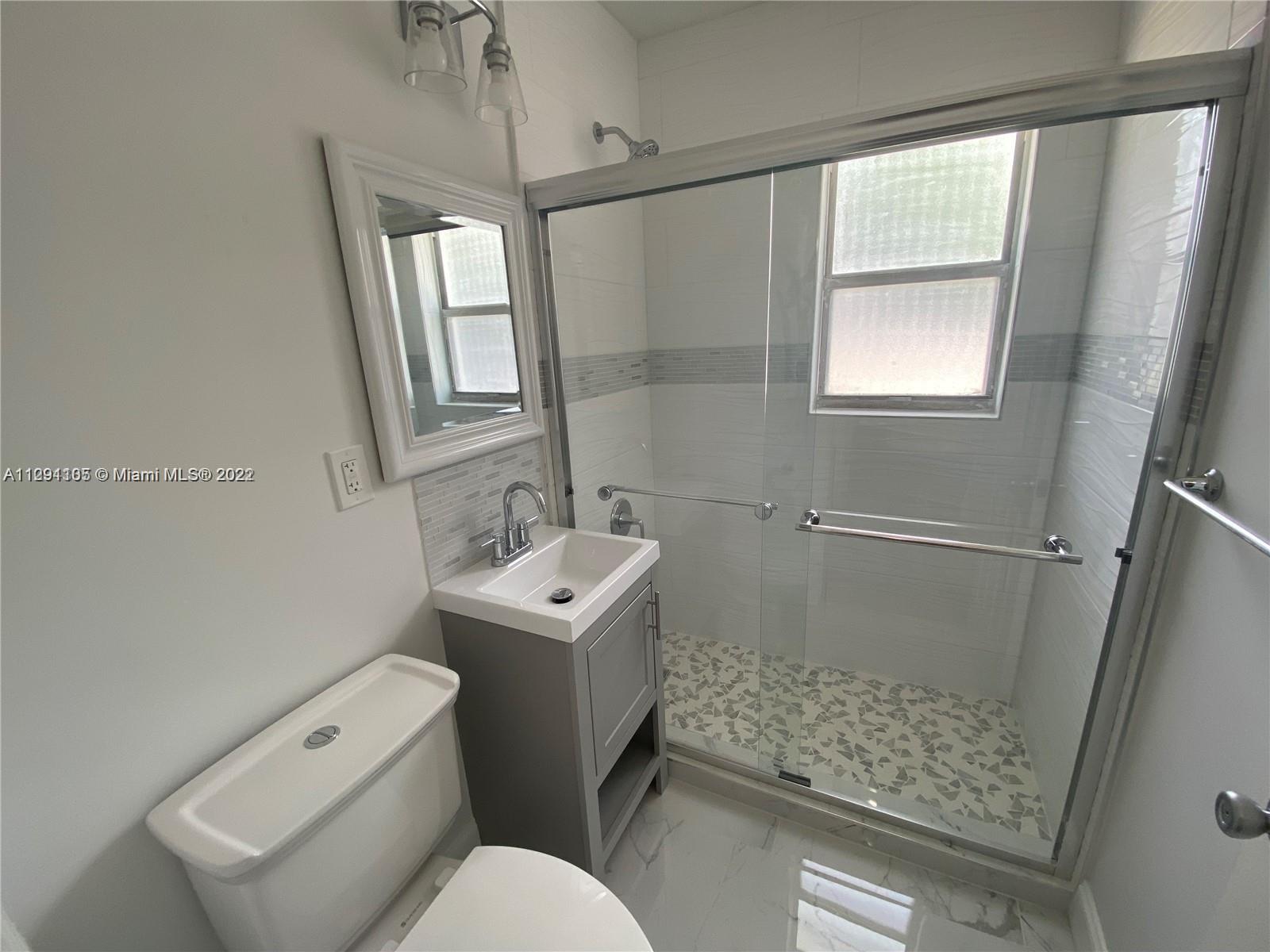 825 NW 127th St
