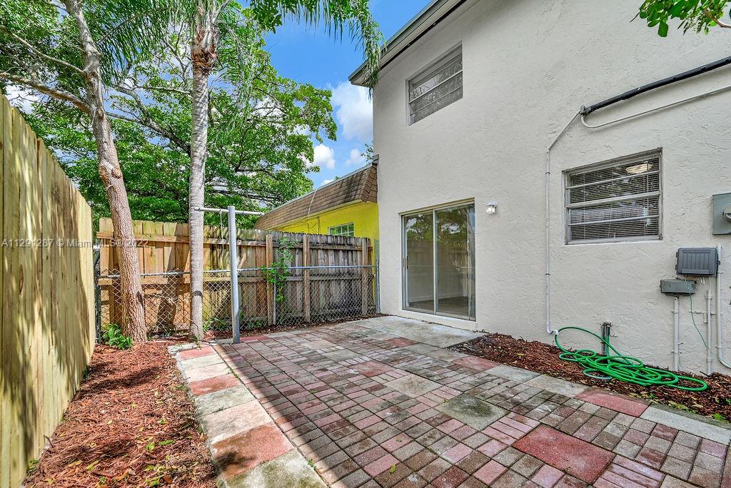 3946 NW 207th St Rd Unit: 3946