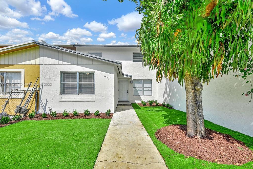 3946 NW 207th St Rd Unit: 3946