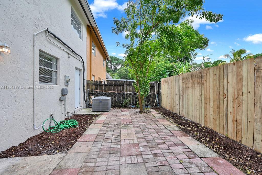 3946 NW 207th St Rd Unit: 3946