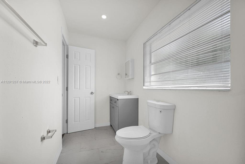 3946 NW 207th St Rd Unit: 3946