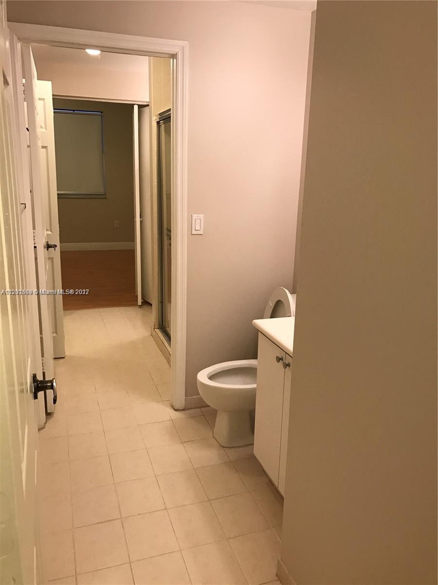 6340 NW 114th Ave Unit: 136