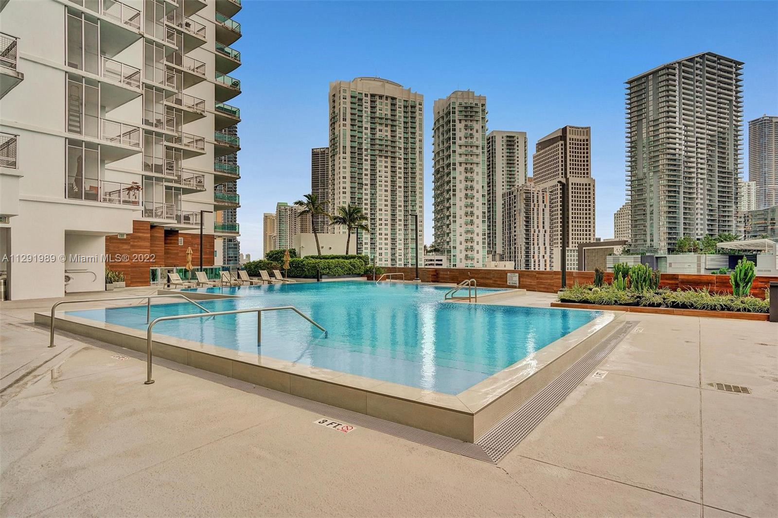 350 S Miami Ave Unit: 2512