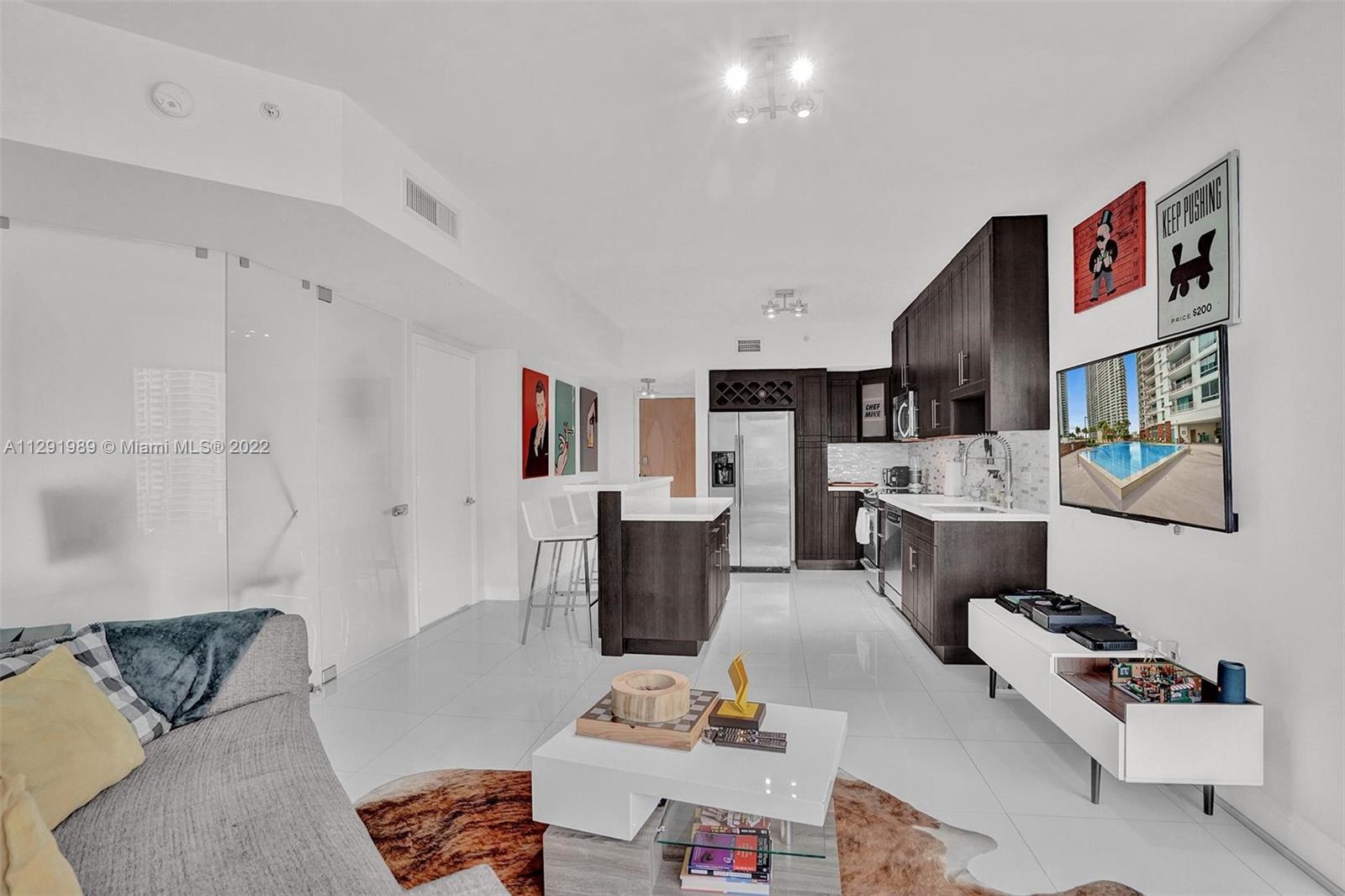 350 S Miami Ave Unit: 2512