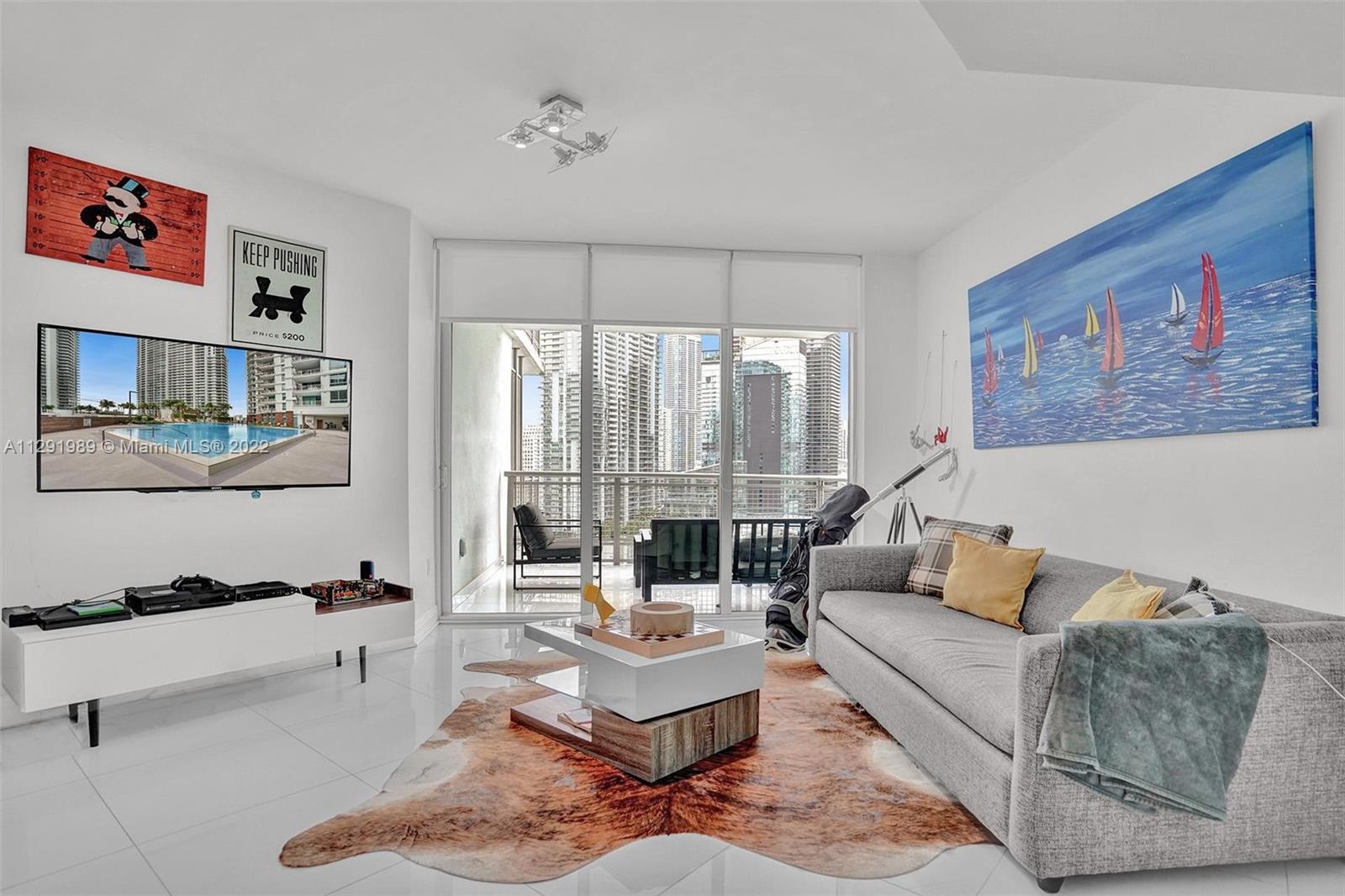 350 S Miami Ave Unit: 2512