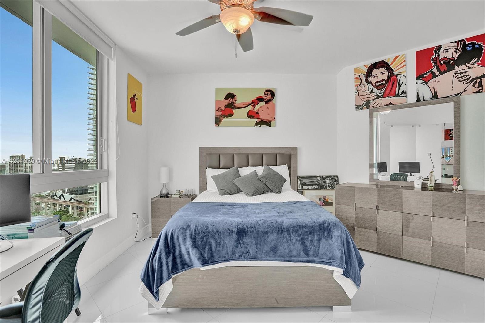 350 S Miami Ave Unit: 2512