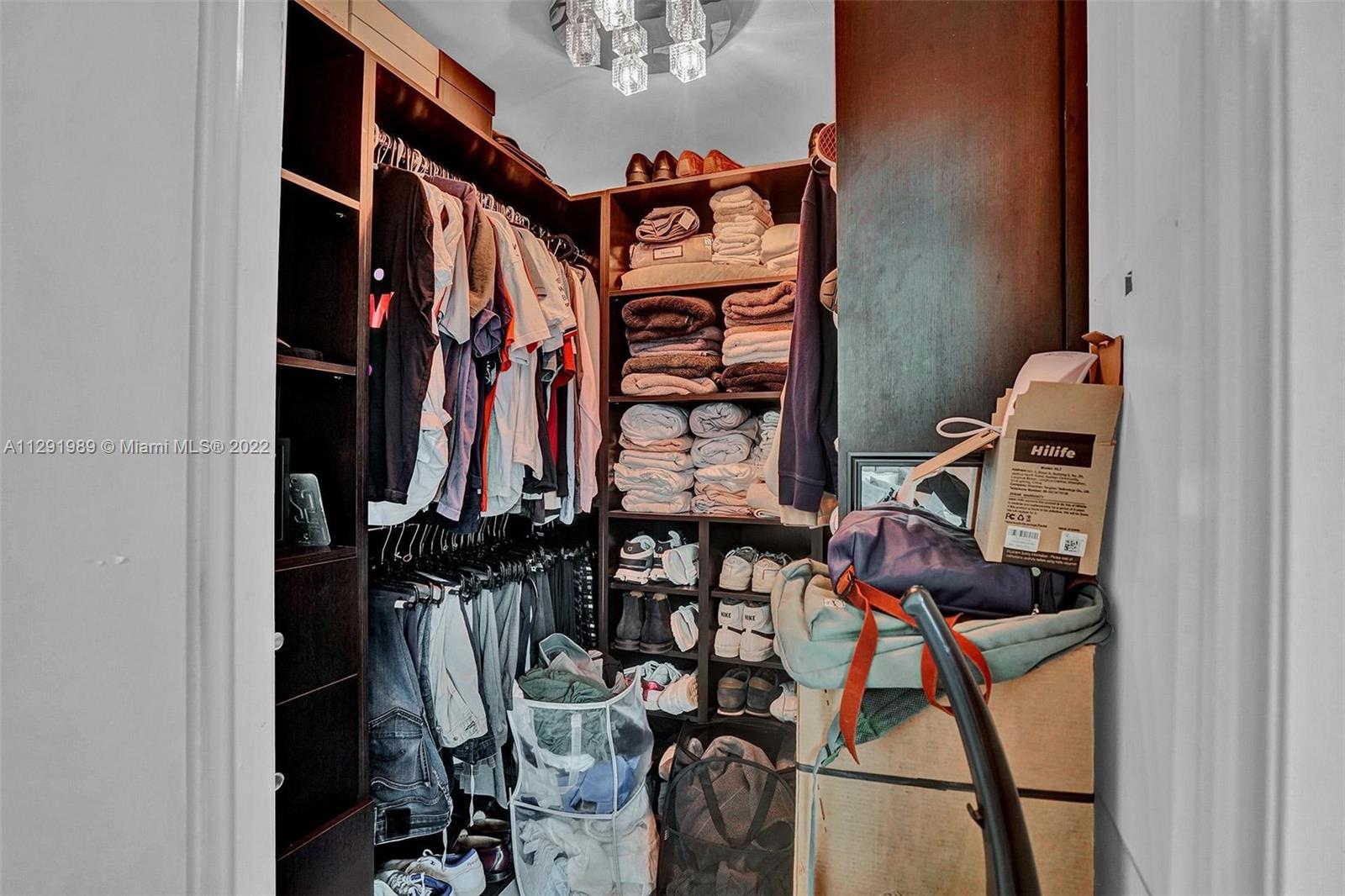 350 S Miami Ave Unit: 2512