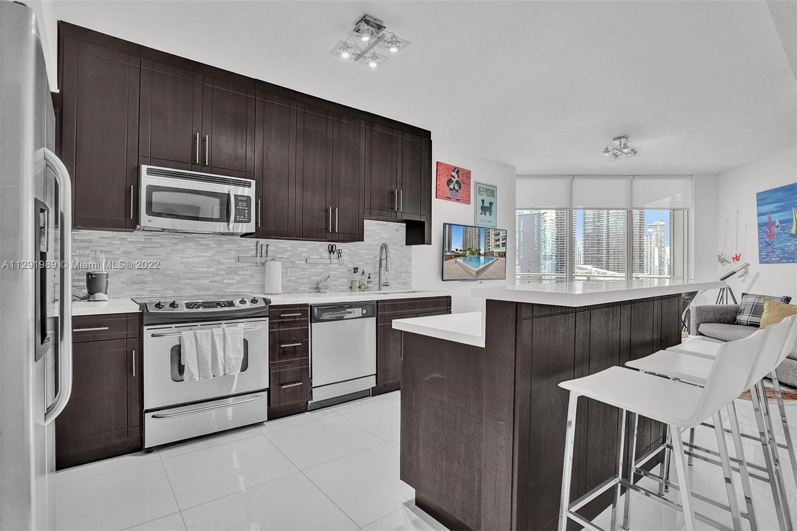 350 S Miami Ave Unit: 2512