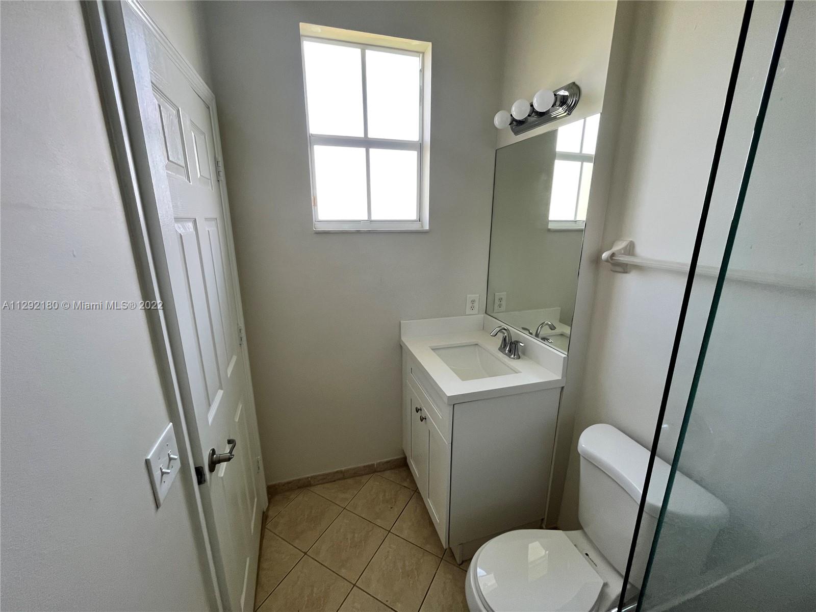 9123 SW 227th St Unit: 4