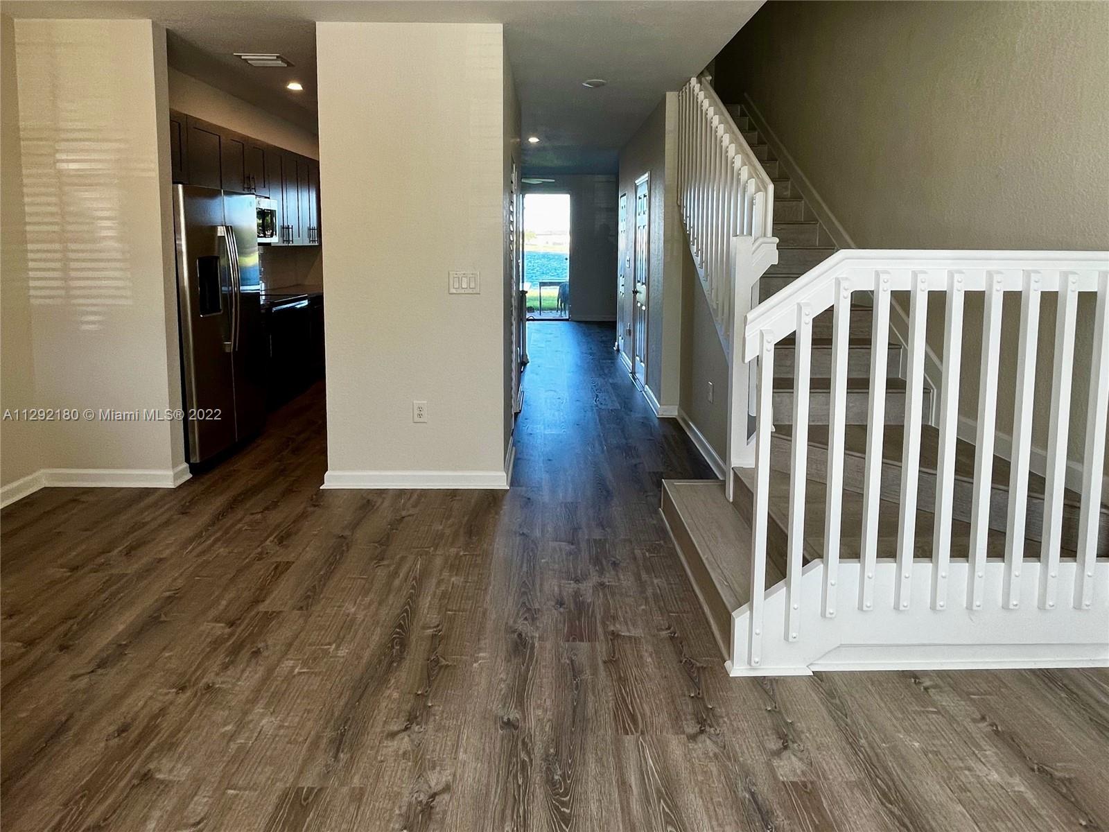 9123 SW 227th St Unit: 4
