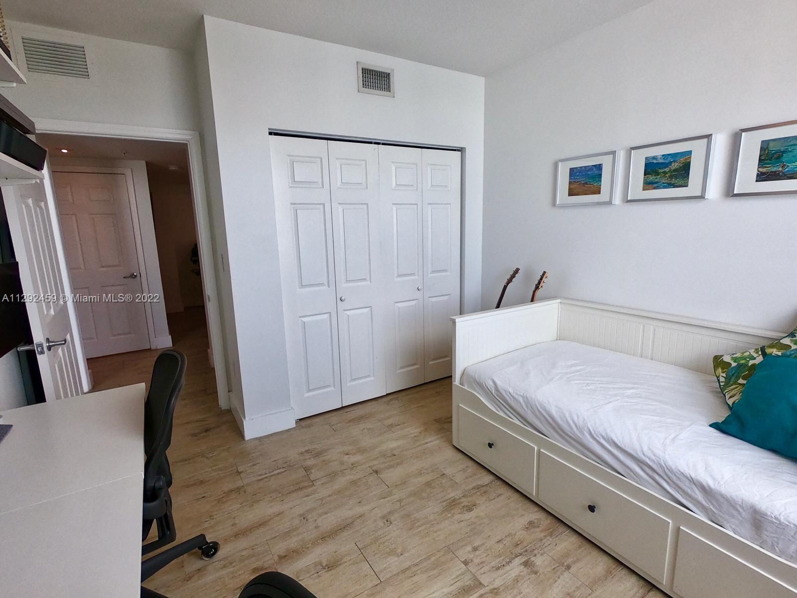 1723 SW 2nd Ave Unit: 805