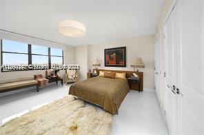 1800 NE 114th St Unit: 2110