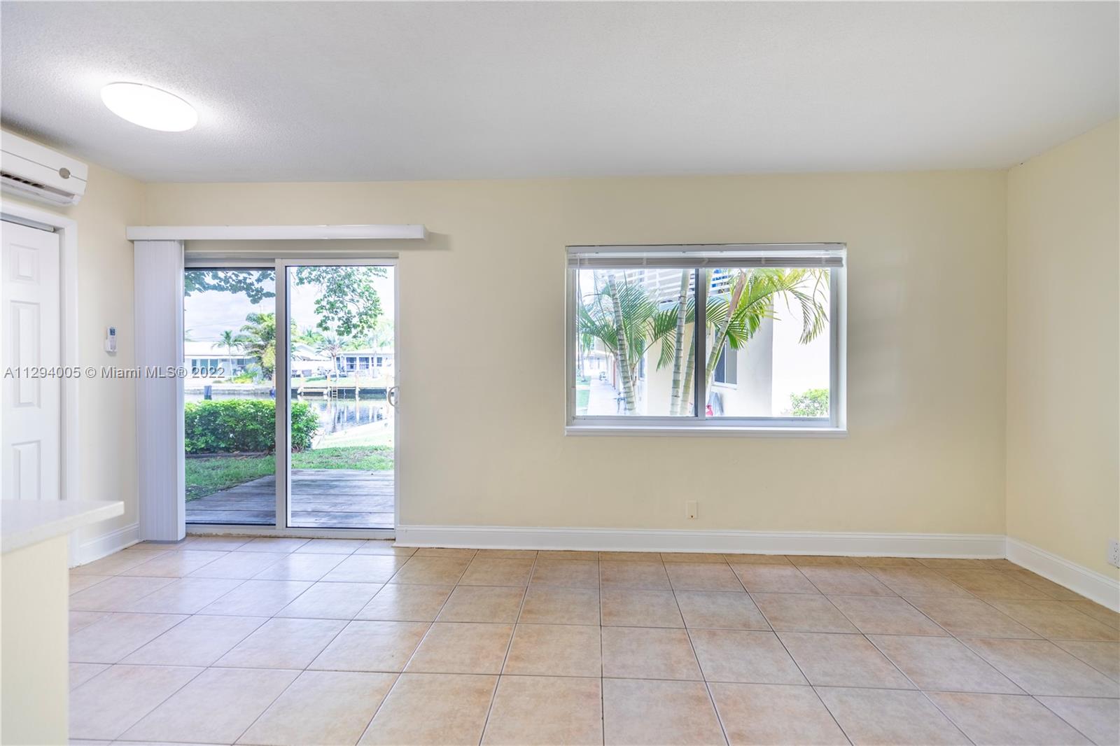 391 SE 19th Ave Unit: 3