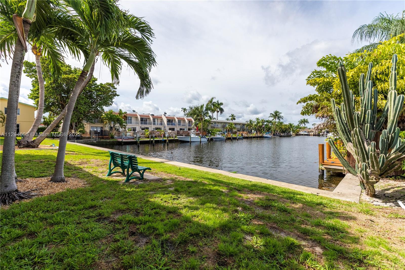 391 SE 19th Ave Unit: 3