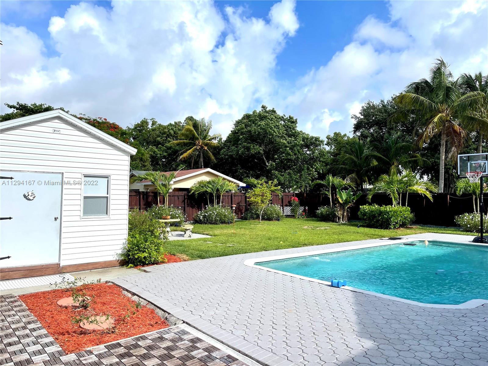 1936 SW 59th Ave