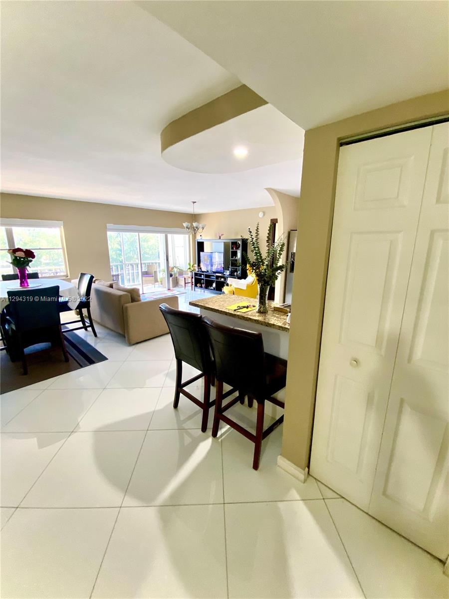 400 Diplomat Pkwy Unit: 414