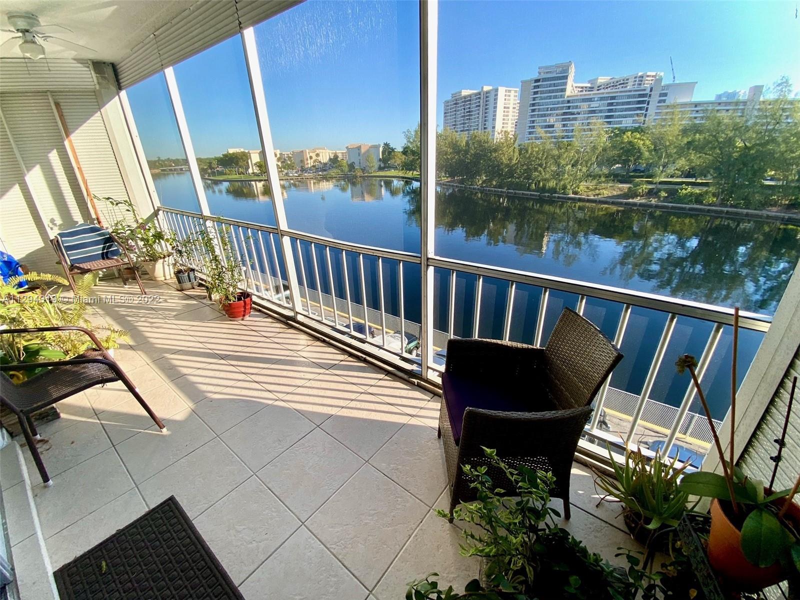 400 Diplomat Pkwy Unit: 414