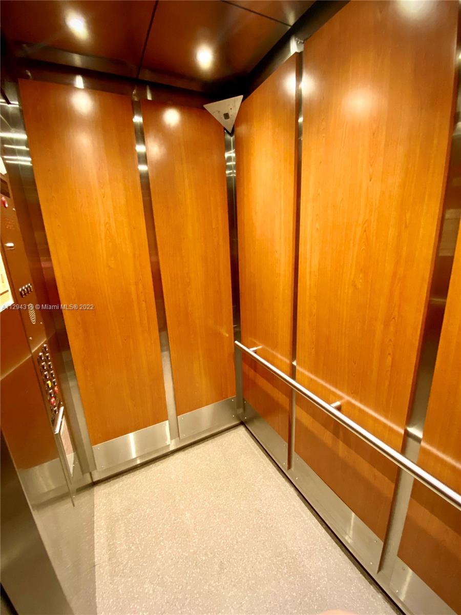 400 Diplomat Pkwy Unit: 414