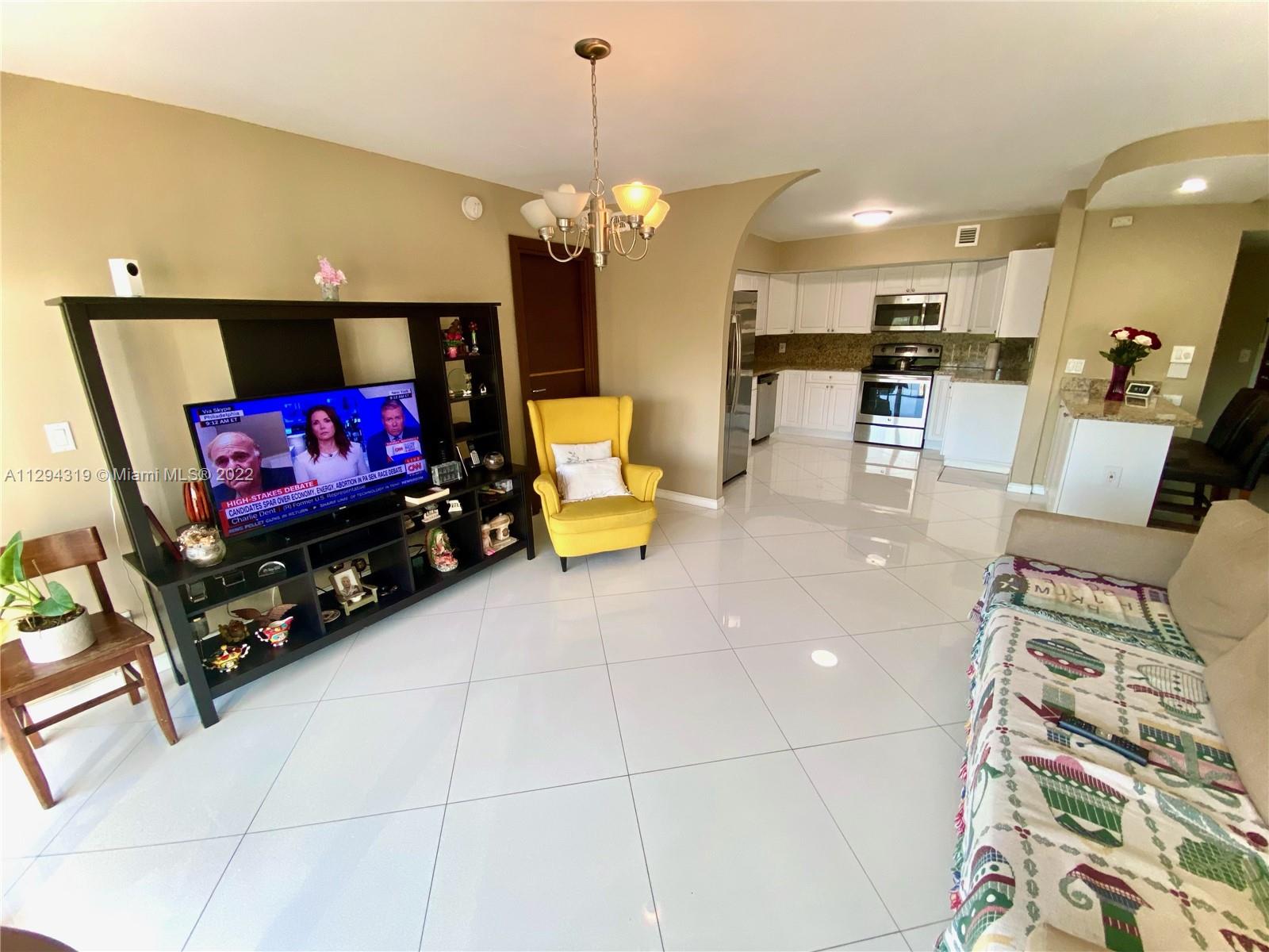 400 Diplomat Pkwy Unit: 414