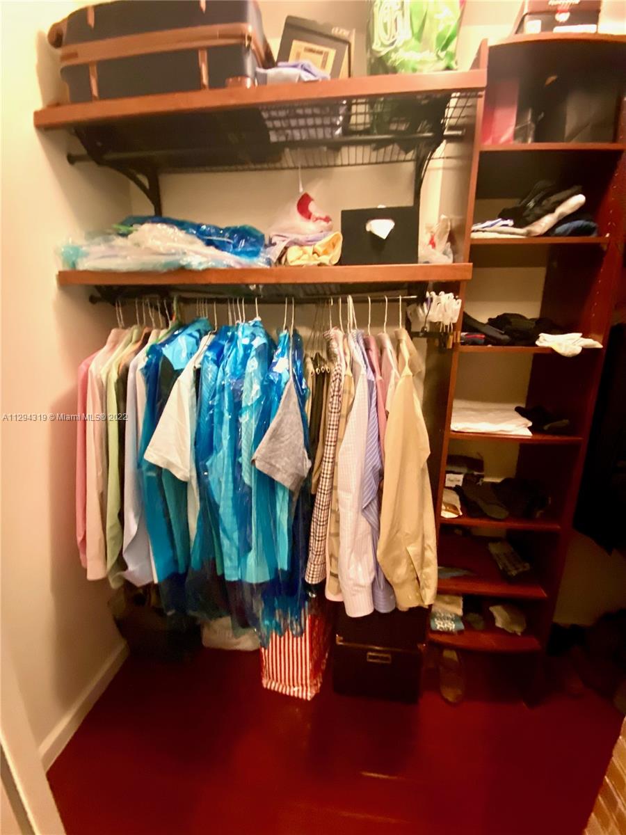 400 Diplomat Pkwy Unit: 414