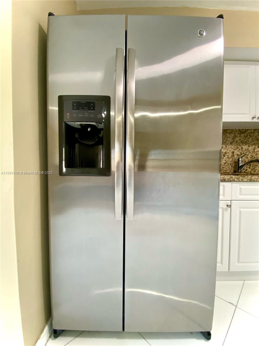 400 Diplomat Pkwy Unit: 414