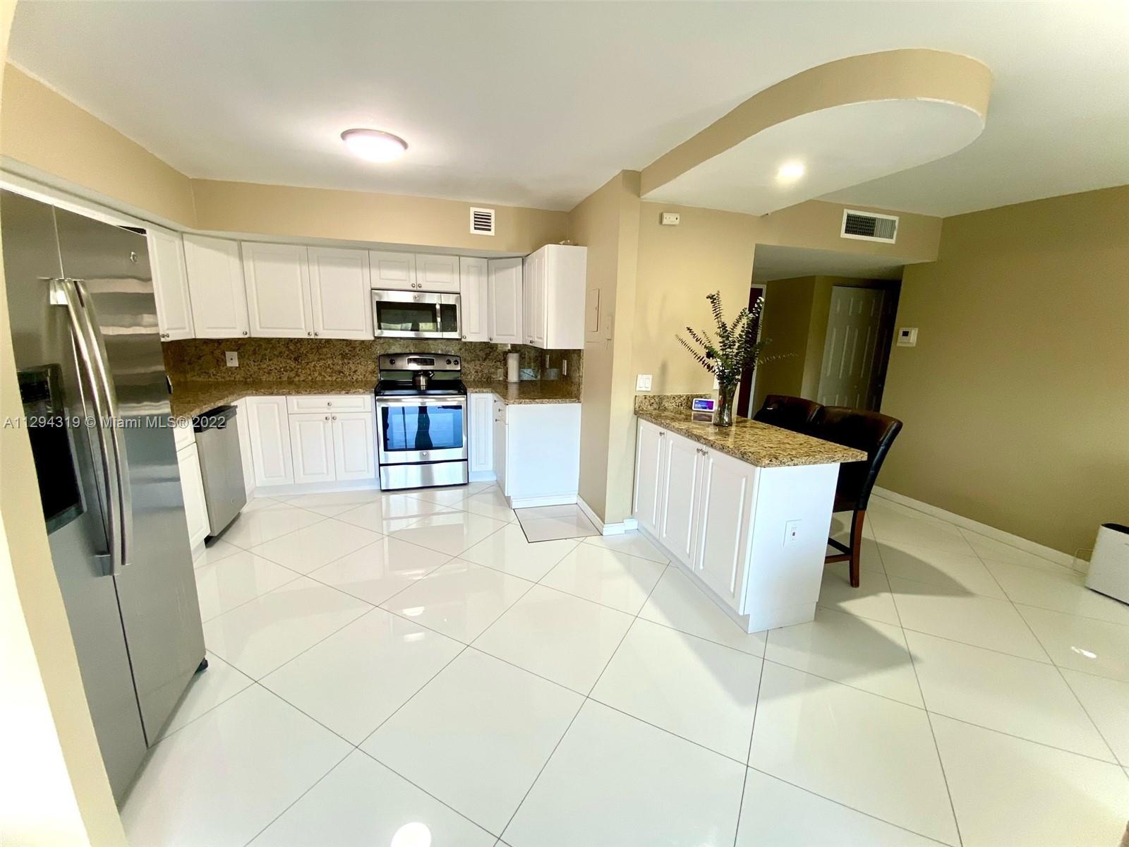 400 Diplomat Pkwy Unit: 414